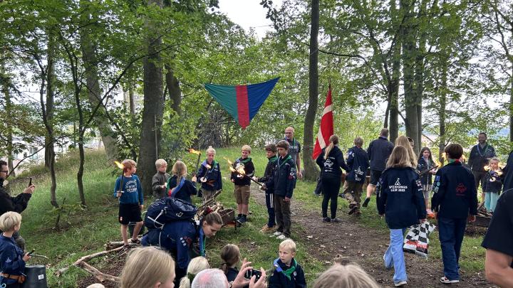 Spejdere i skov. 